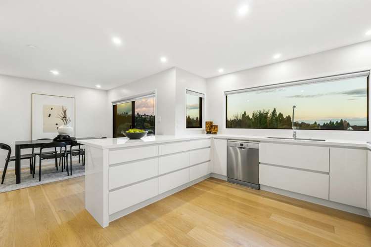 105 Chelsea View Drive Chatswood_12