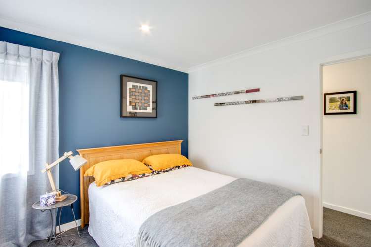 548 Lyndhurst Road Frimley_16