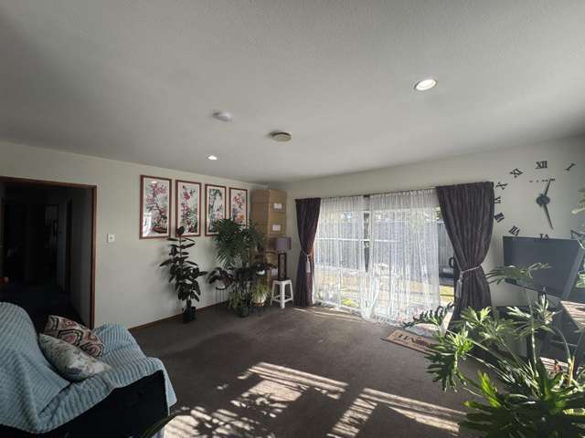 7B Dumfries Drive Hornby_4