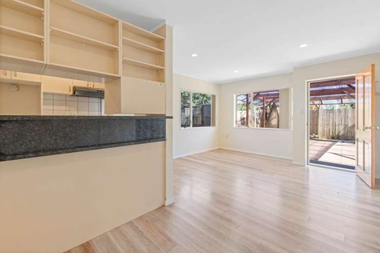 6 Camberley Court Manurewa_7