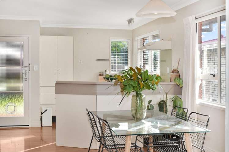 23 Whitaker Street_3