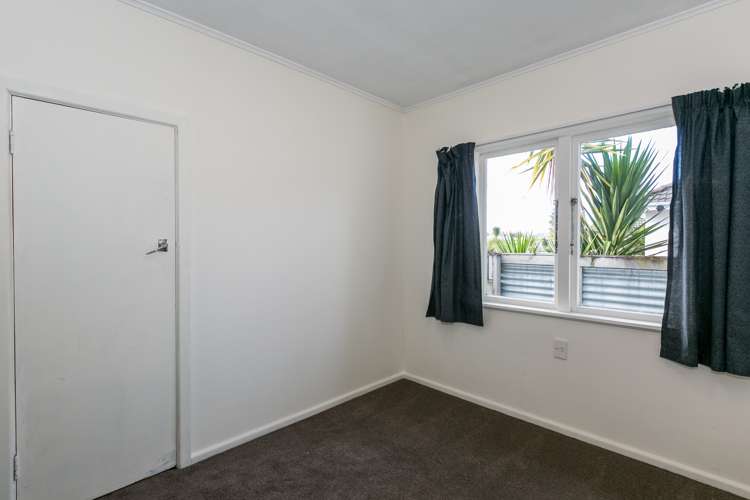 29 Darwin Crescent Maraenui_12