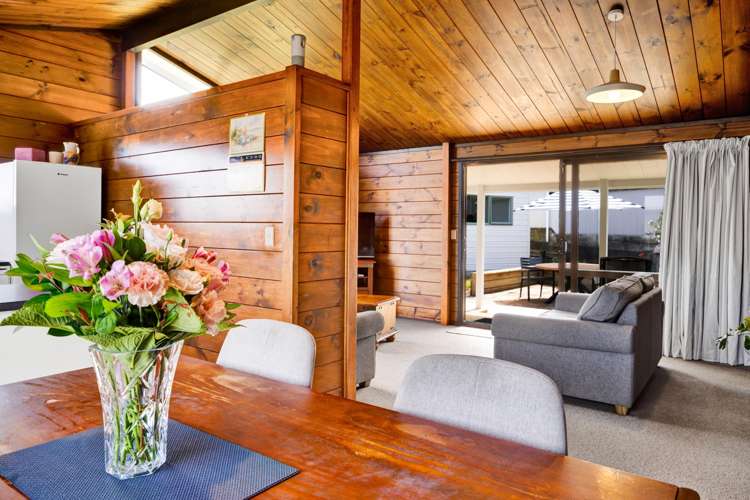 23 Rospeath Crescent Spotswood_6