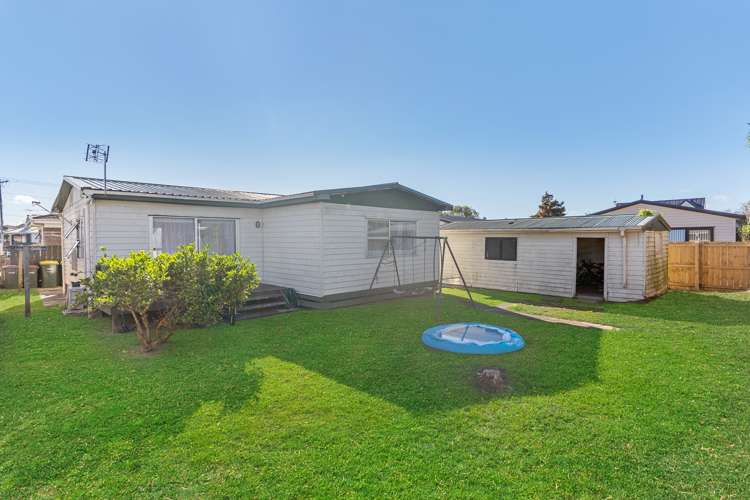 39 Rollerson Street Papakura_12