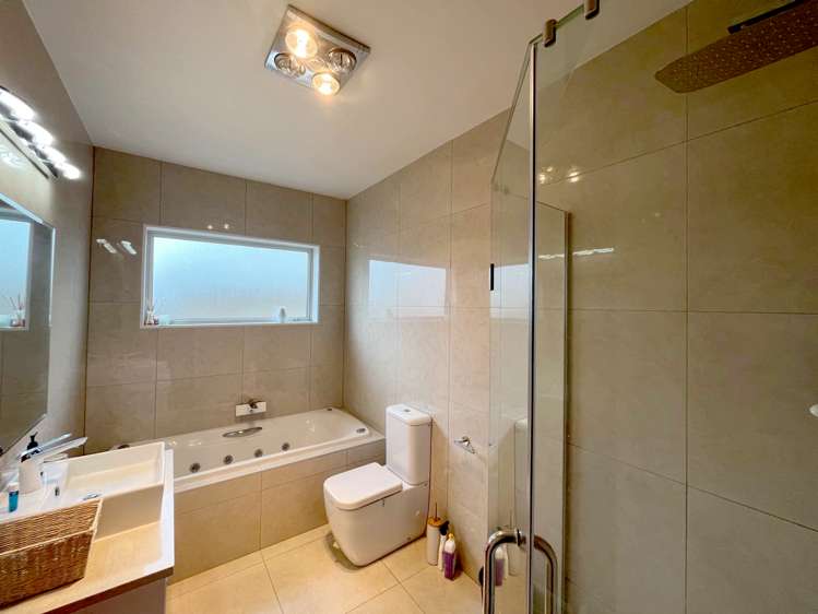 16 Gumdigger Rise Silverdale_9