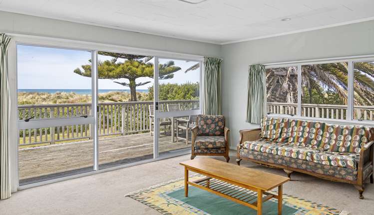 15 Blue Pacific Parade Riversdale Beach_6