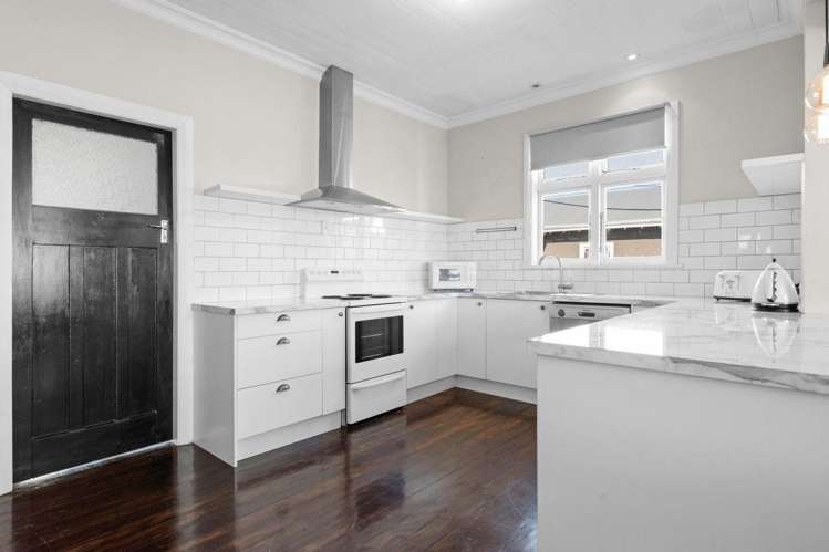 65 Bentley St 10754_2