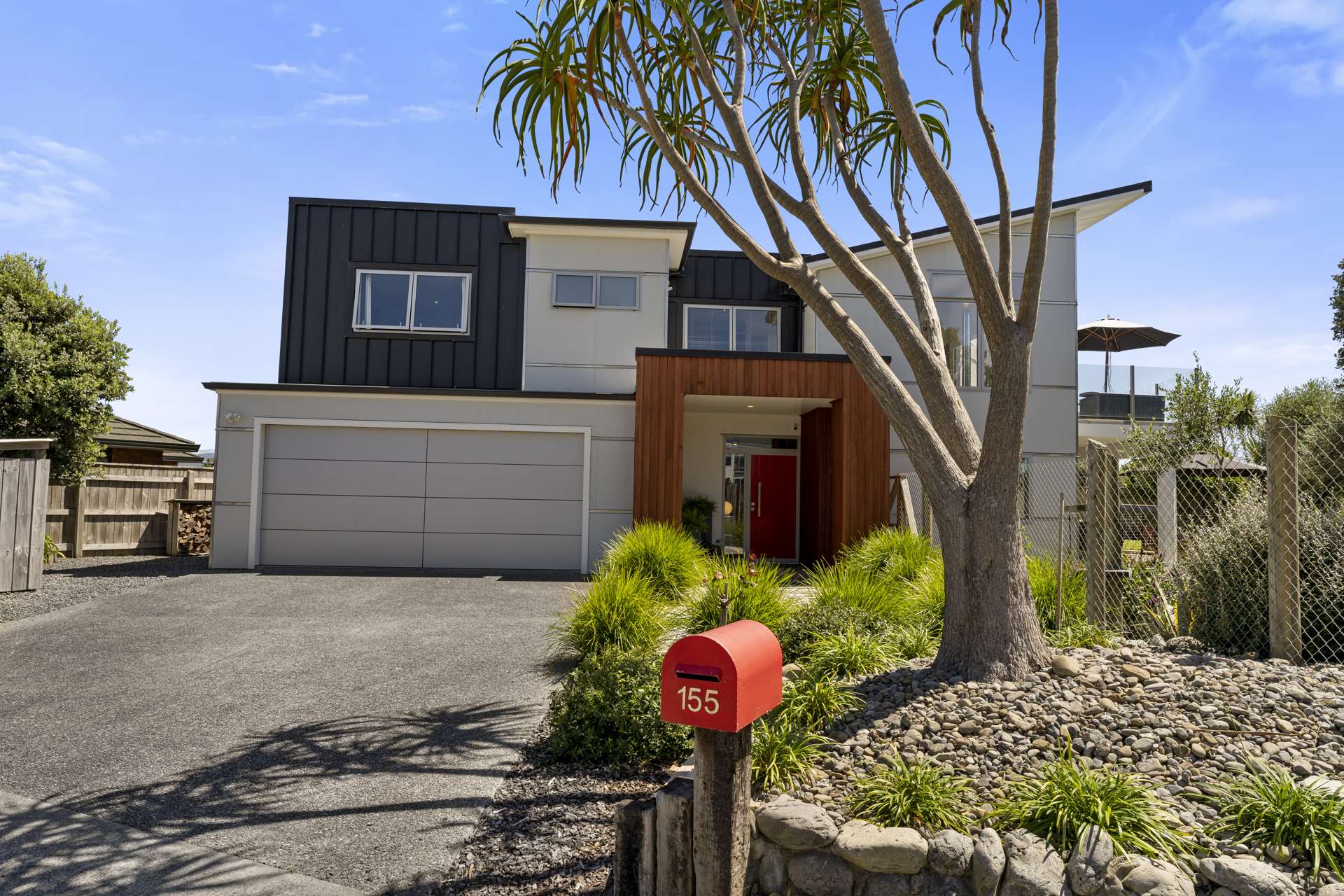 155 Field Way Waikanae Beach_0