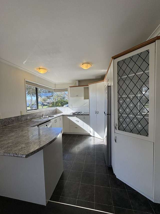 32 Diomede Glade Flagstaff_2