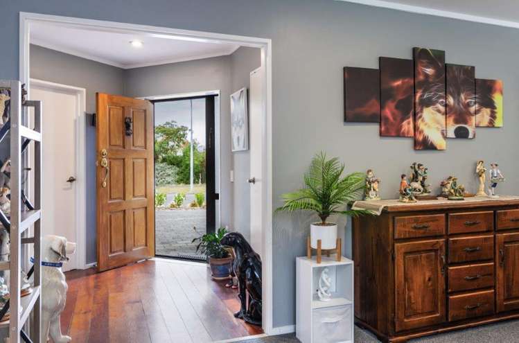 1/24 Lakewood Drive 11210_2