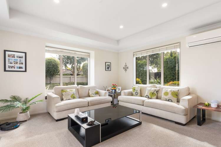 42 Pohutukawa Crescent Parklands_5