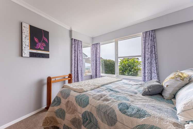 44 Gray Avenue Paraparaumu Beach_14