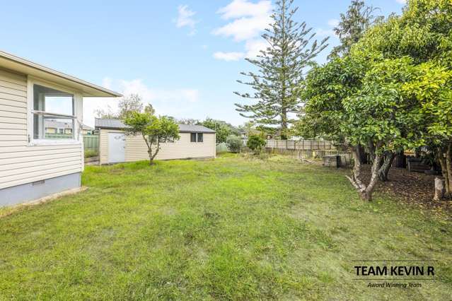 5 Tairere Crescent Rosehill_2