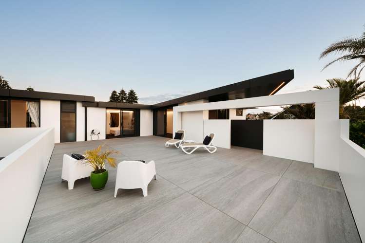 59 Marine Parade Mt Maunganui_23
