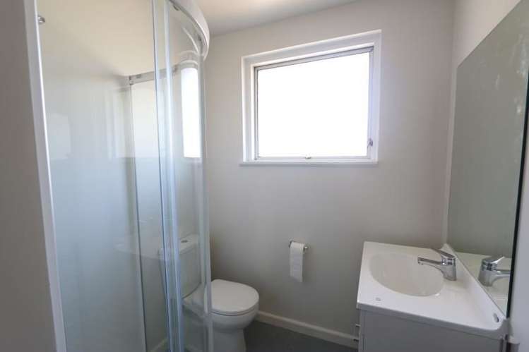 4/15 Symes Road Wigram_6
