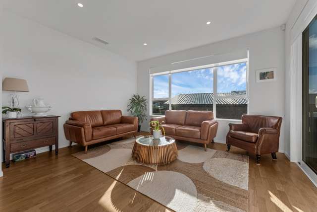 85 Godfrey Drive Orewa_3