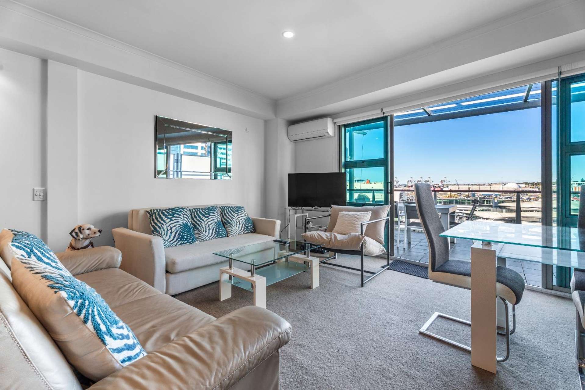 24/137 Quay St - 4 Weeks Free Rent! 10015_0