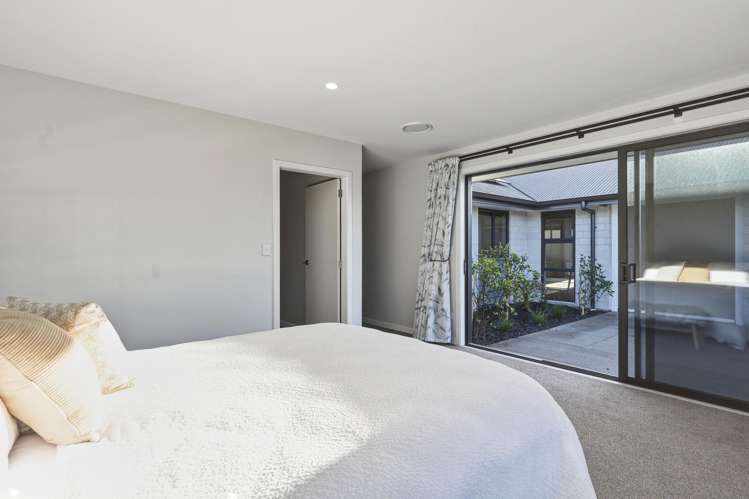 58 Carroll Place Owhata_12