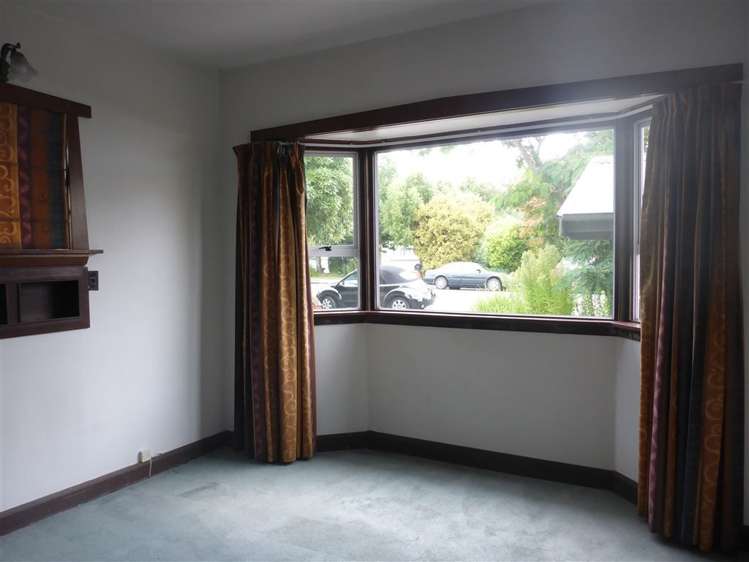 26 Aorangi Road Bryndwr_11