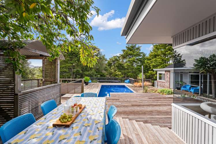 55 Eureka Place Parahaki_0