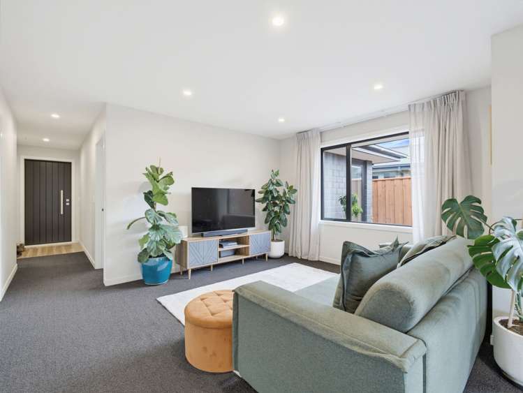 93 Sunline Avenue_5