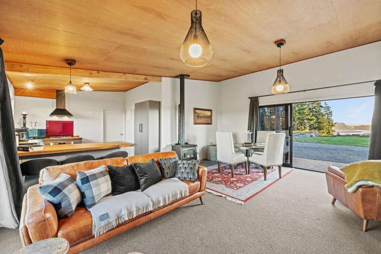 1591 Thongcaster Road Oxford_7