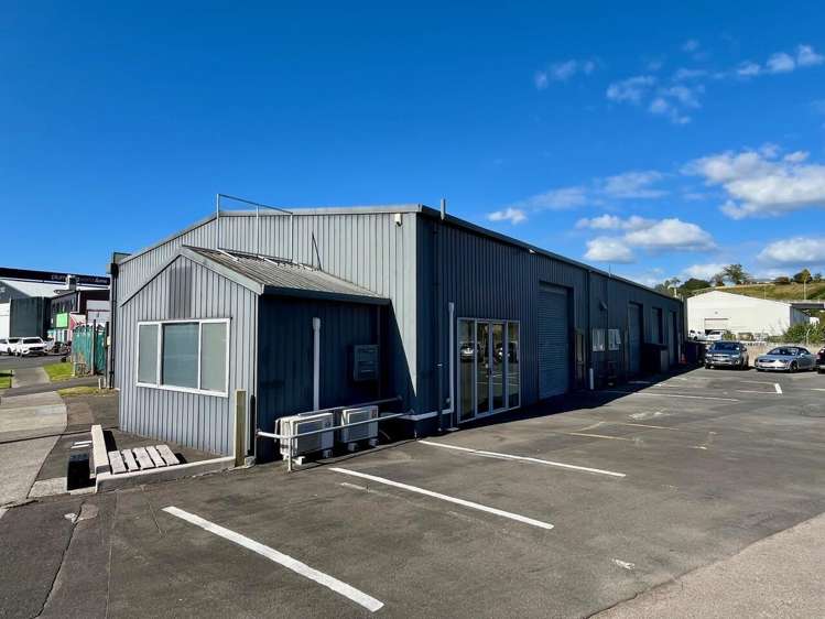 48 Birch Avenue_0
