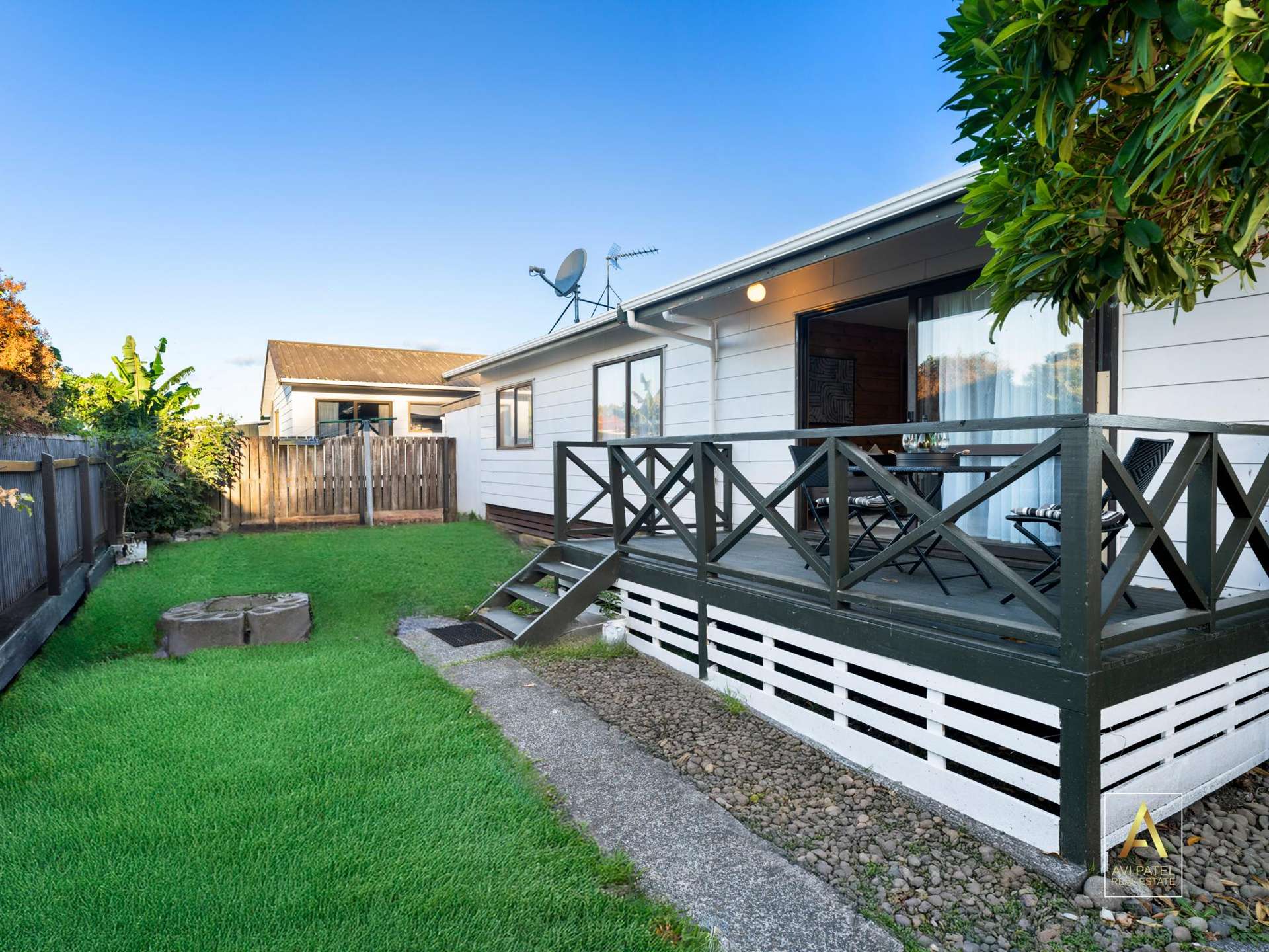 1/9 Te Kanawa Crescent Henderson_0