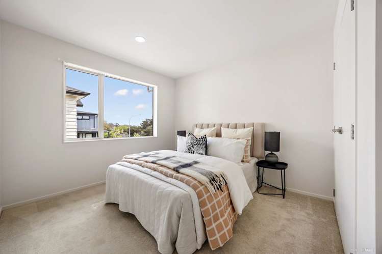 80 Kaipatiki Road Glenfield_21