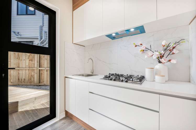 2 Cloonlyon Drive Flat Bush_11