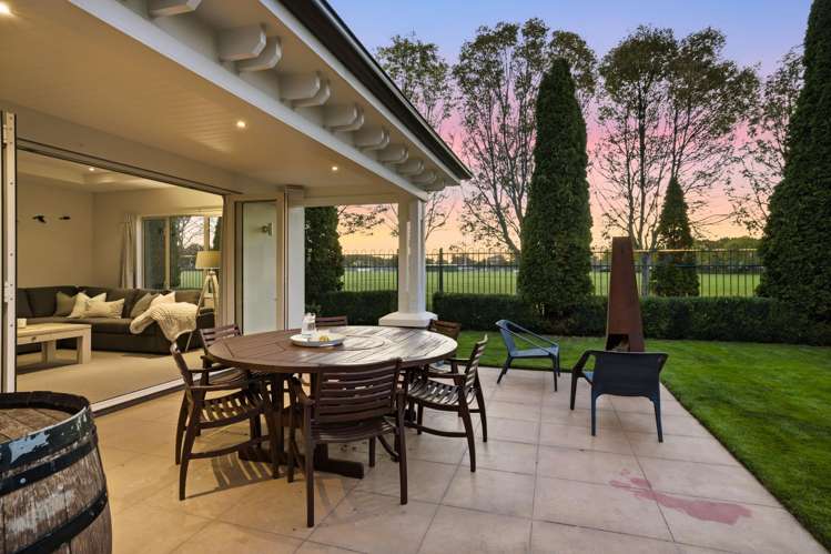 24 Providence Place Redwood_16