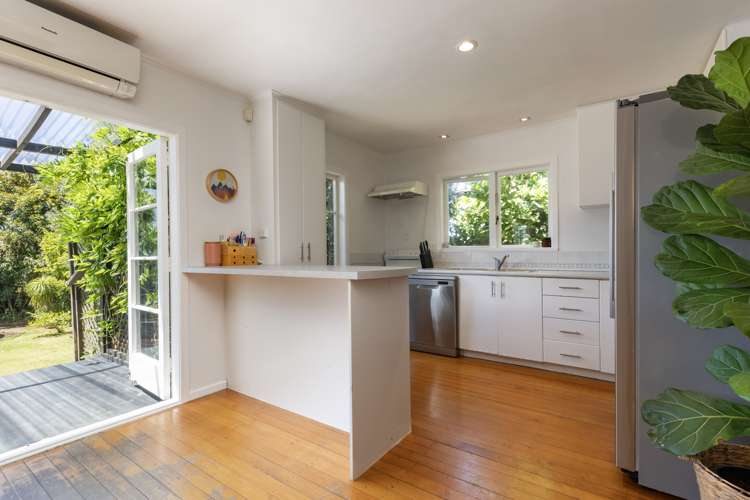 25 Taipari Road Te Atatu Peninsula_7