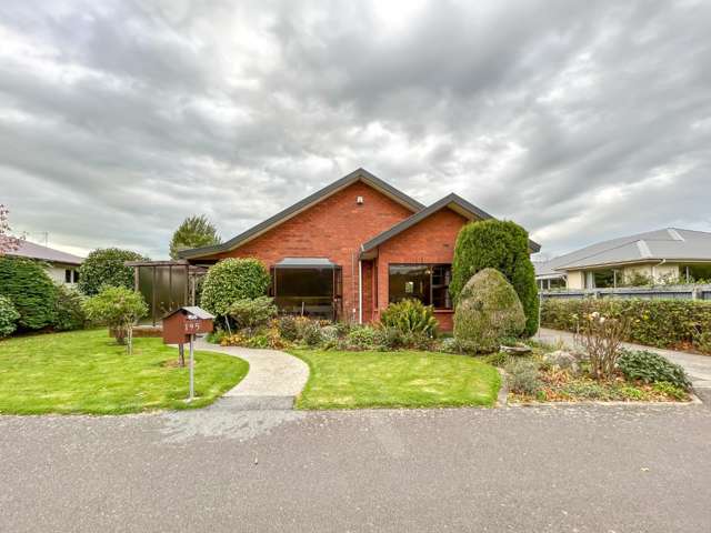 WINDSOR - 2 BEDROOMS