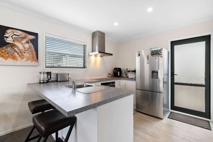 14 Peachgrove Road Te Atatu Peninsula_18