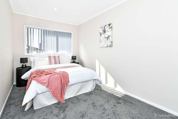 1/11 Bundena Place Clendon Park_9