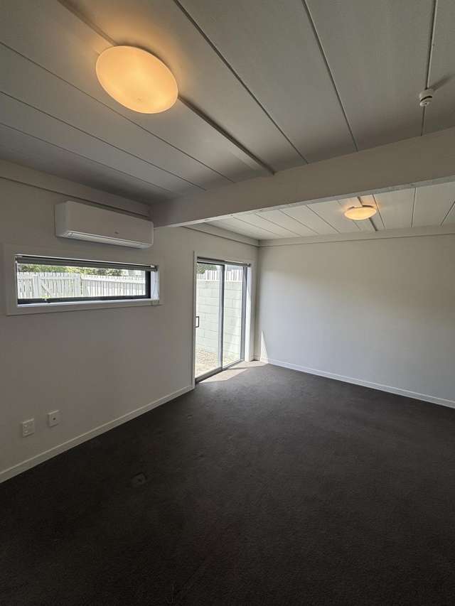 8/16 Cecil Place Waltham_3