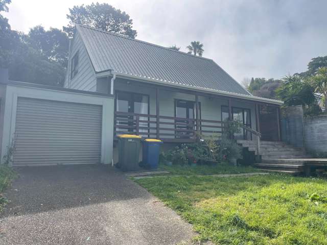 Charming 3-Bedroom Home in Browns Bay