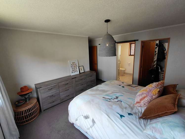 64 Walton Park Avenue Fairfield_15