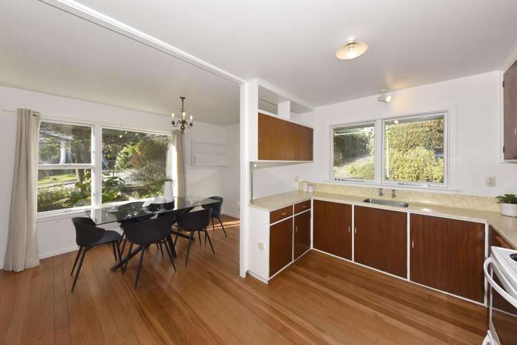 1/2 Conifer Place Huntsbury_11