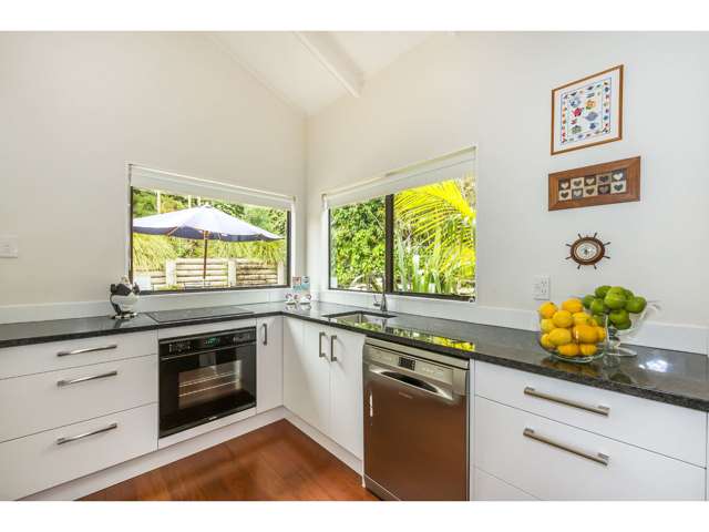 7/96a Verbena Road Birkdale_3