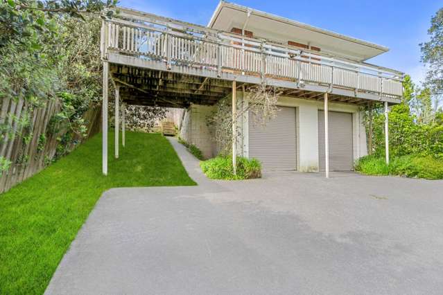 2/55 Ayton Drive Totara Vale_3