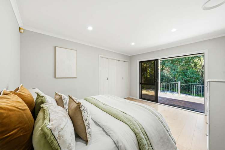 15B Regis Lane Flat Bush_25