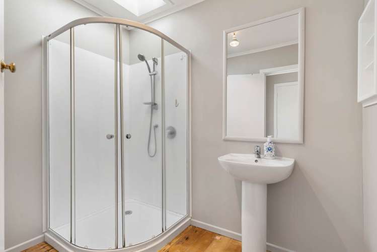 36 Parakai Avenue Parakai_9