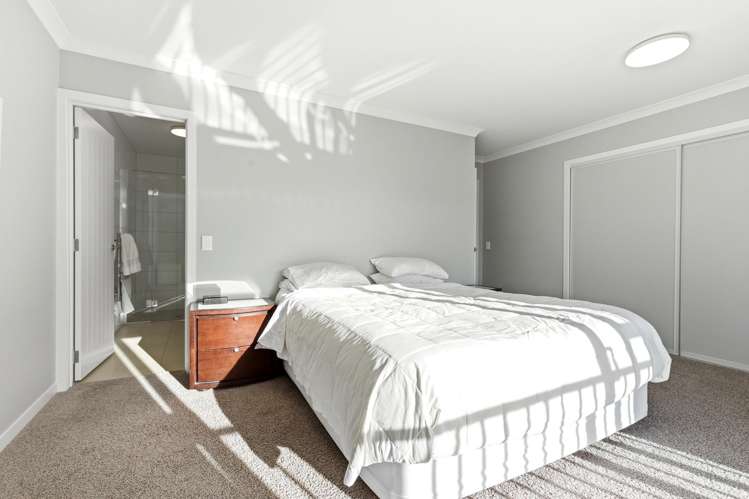56 Panorama Heights Orewa_21