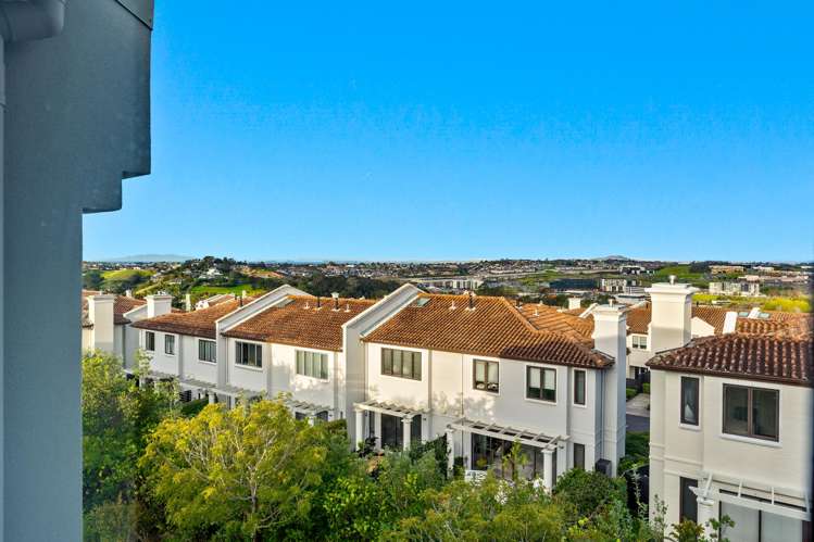 2/11 Hatfield Place Albany Heights_34