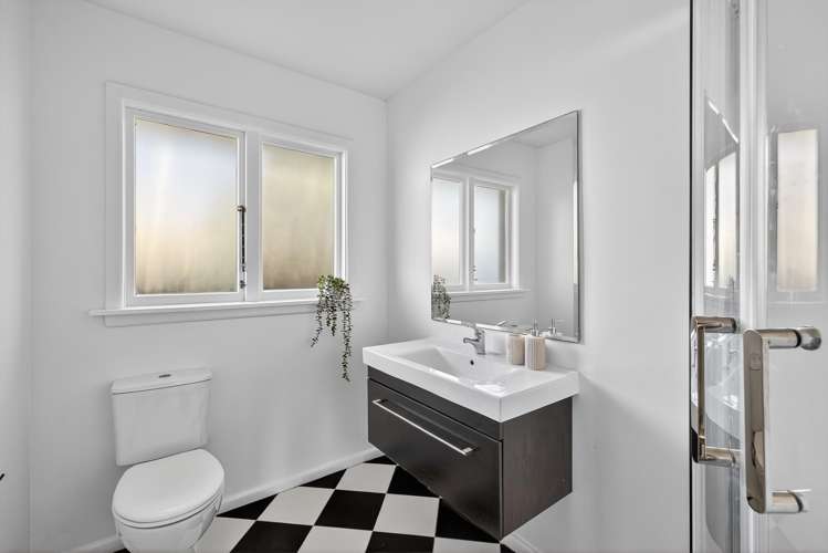 36 Yarmouth Street Aranui_24