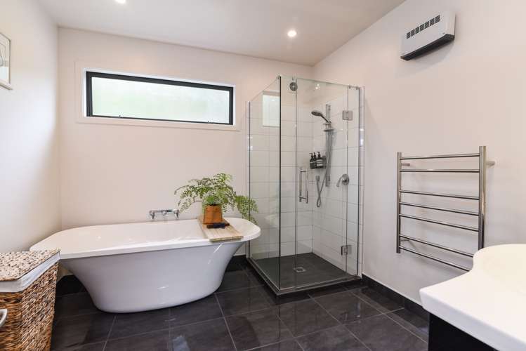 107 Doctors Point Road Waitati_21