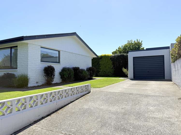 52 Newcastle Street Windsor_35