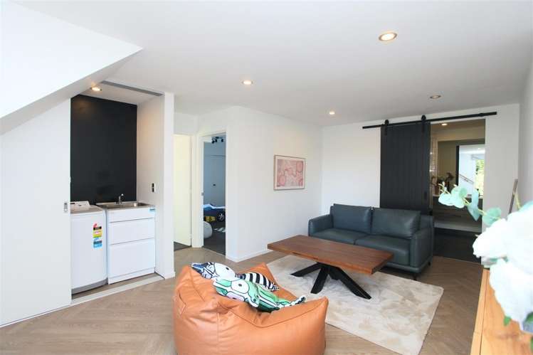 23 Glenfern Road Mellons Bay_9