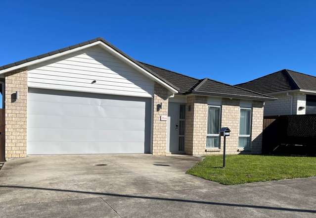 Short Walk to Tamaoho School